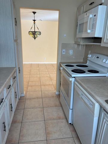 707 High Point Boulevard N C, Delray Beach, FL 33445