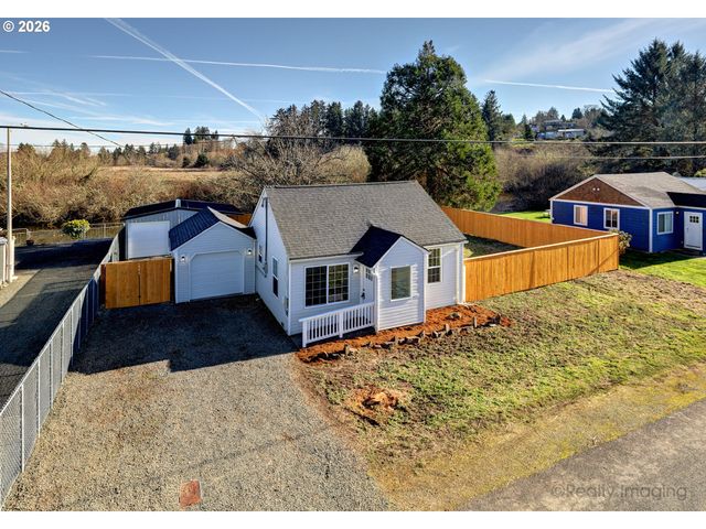 92203 CLOVER Rd, Astoria, OR 97103