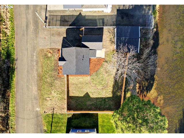 92203 CLOVER Rd, Astoria, OR 97103