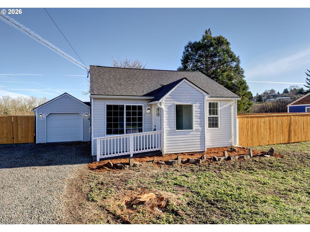 92203 CLOVER Rd, Astoria, OR 97103