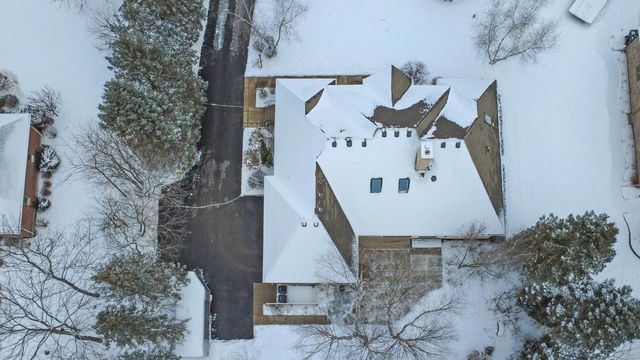 8950 371st AVENUE, Twin Lakes, WI 53181