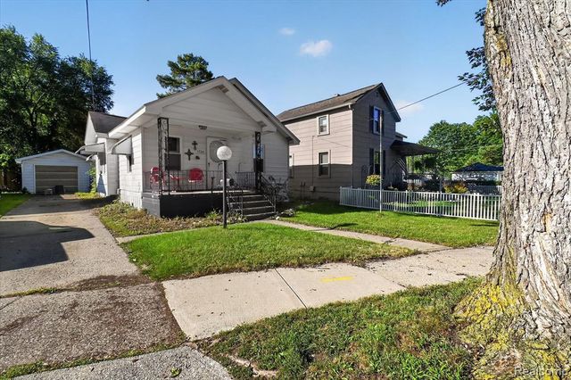 1737 Kollen Street, Saginaw, MI 48602
