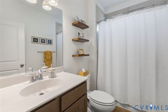 7458 Aldeby St, Glen Allen, VA 23059