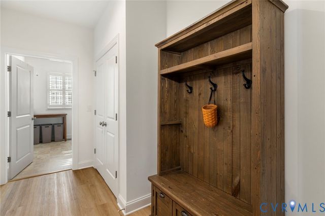 7458 Aldeby St, Glen Allen, VA 23059