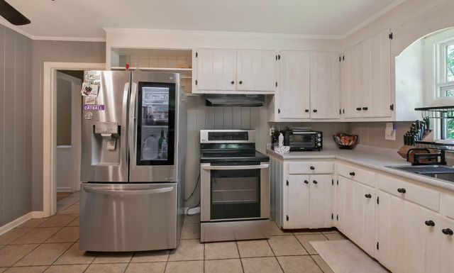 111 Clebourne Avenue, Chickamauga, GA 30707