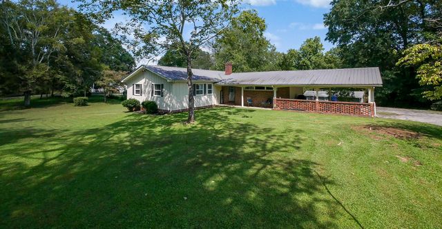 111 Clebourne Avenue, Chickamauga, GA 30707