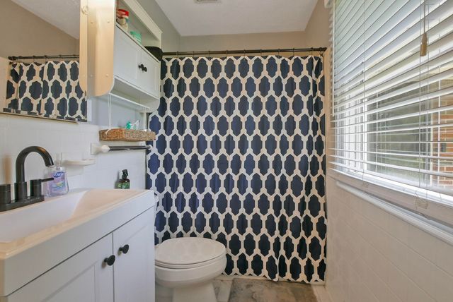 111 Clebourne Avenue, Chickamauga, GA 30707