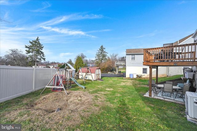 715 TAMARACK TRL, Reading, PA 19607