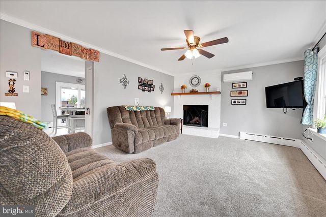 715 TAMARACK TRL, Reading, PA 19607