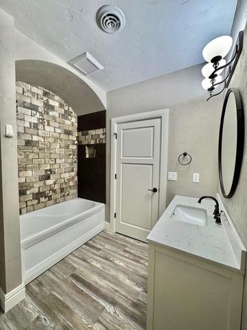 3943 JORDAN WILLIAM WAY, De Pere, WI 54115