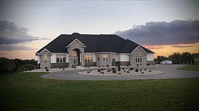 3943 JORDAN WILLIAM WAY, De Pere, WI 54115