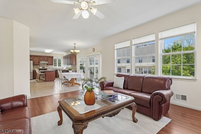 61 Shields Ln, Bridgewater Twp., NJ 08807