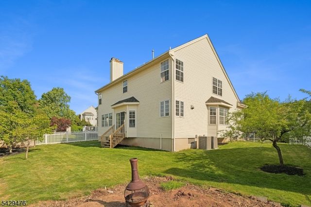 61 Shields Ln, Bridgewater Twp., NJ 08807