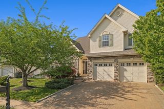 61 Shields Ln, Bridgewater Twp., NJ 08807