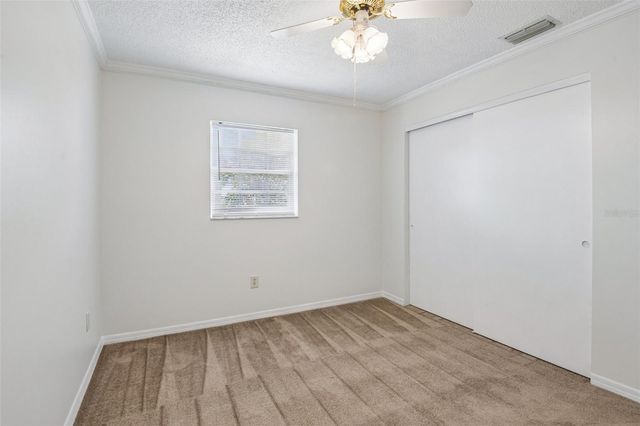 6704 HICKORYWOOD LANE, New Port Richey, FL 34653