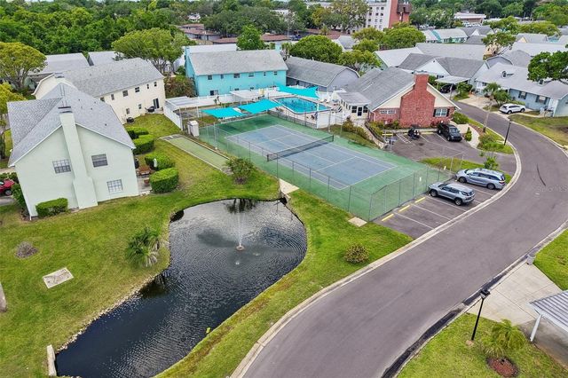 6704 HICKORYWOOD LANE, New Port Richey, FL 34653