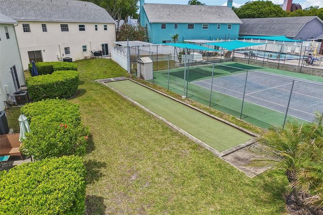 6704 HICKORYWOOD LANE, New Port Richey, FL 34653