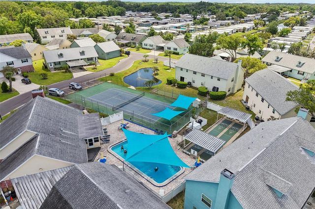 6704 HICKORYWOOD LANE, New Port Richey, FL 34653