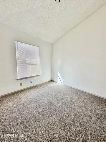 1468 Plaza Verde Drive, El Paso, TX 79912