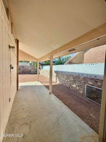 1468 Plaza Verde Drive, El Paso, TX 79912