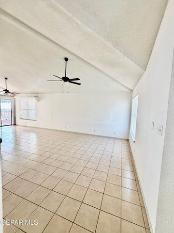 1468 Plaza Verde Drive, El Paso, TX 79912