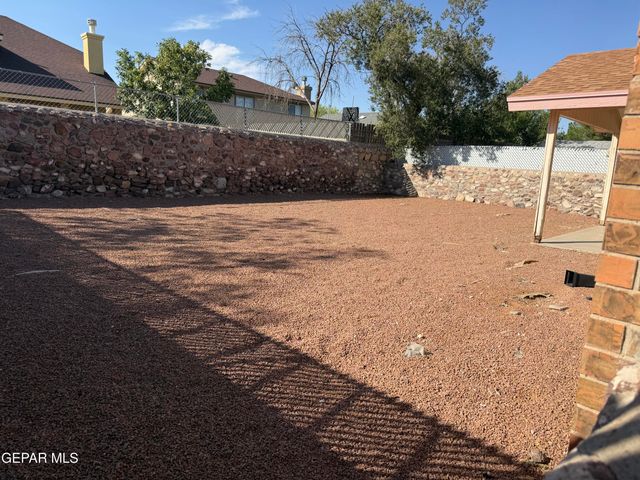 1468 Plaza Verde Drive, El Paso, TX 79912