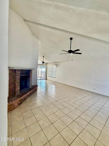 1468 Plaza Verde Drive, El Paso, TX 79912
