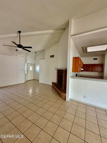 1468 Plaza Verde Drive, El Paso, TX 79912