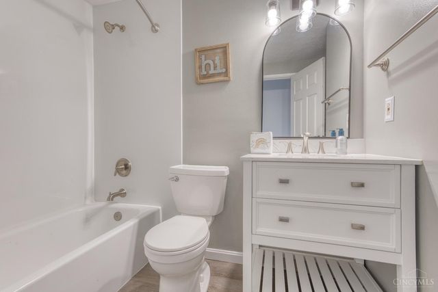 3940 Wagon Trail Road, Mason, OH 45040