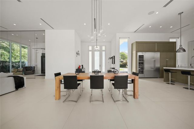 2815 NE 26th Place, Fort Lauderdale, FL 33306
