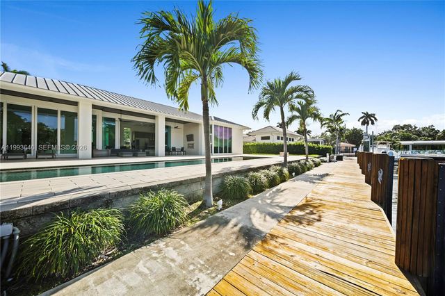 2815 NE 26th Place, Fort Lauderdale, FL 33306