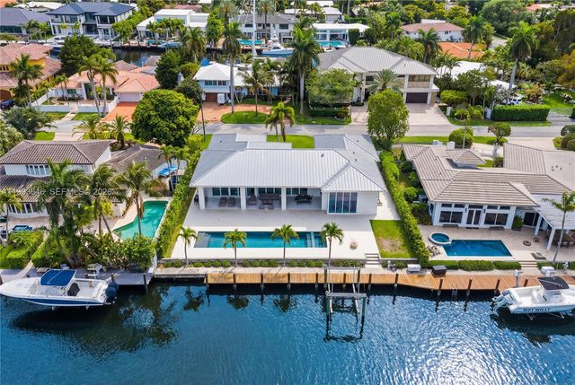 2815 NE 26th Place, Fort Lauderdale, FL 33306