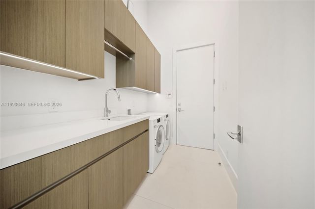 2815 NE 26th Place, Fort Lauderdale, FL 33306