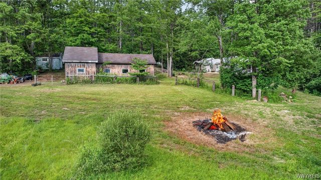 7126A Boston Cross Road, Boston, NY 14025