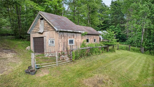 7126A Boston Cross Road, Boston, NY 14025