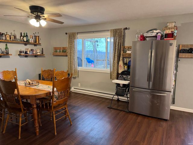 394 Delaware Court, Albany, IN 47320