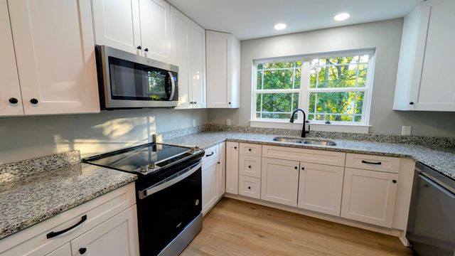 62 Parkett Street, Rossville, GA 30741