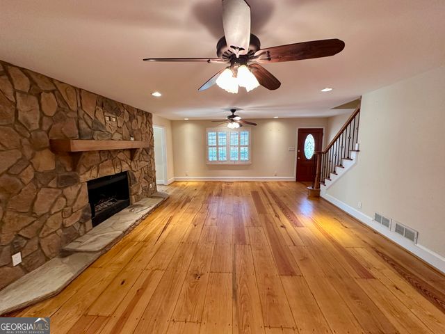 8518 Downs Road, Winston, GA 30187