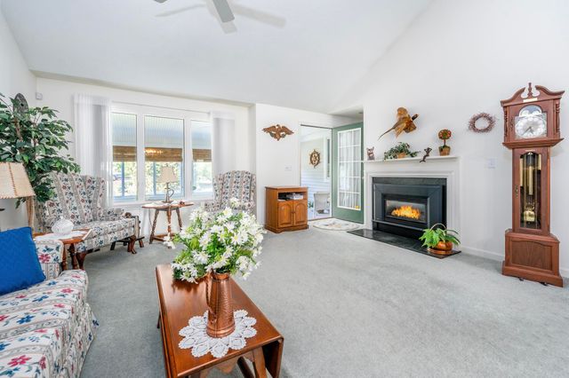 7 Masters Court, Mashpee, MA 02649