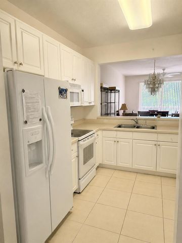 7775 YARDLEY Drive 115, Tamarac, FL 33321