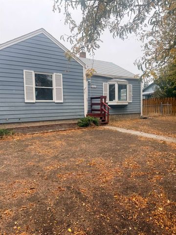 410 S Edmonds St, Powell, WY 82435 property photo