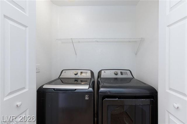1835 Poetic Valley, Henderson, NV 89012