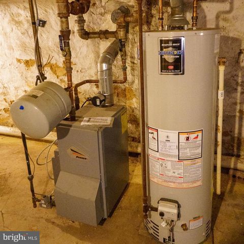 2015 S 57TH ST, Philadelphia, PA 19143