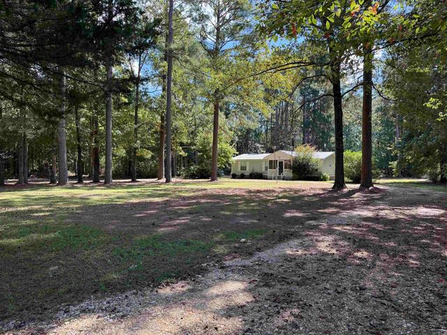 390 Ouachita 210 Road, Camden, AR 71701