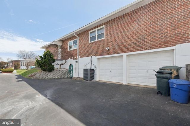 1928 KENTWOOD ST, Philadelphia, PA 19116