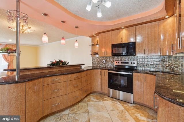 1928 KENTWOOD ST, Philadelphia, PA 19116