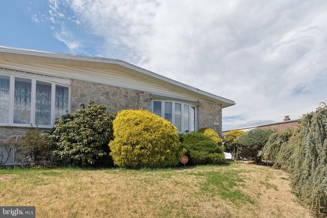 1928 KENTWOOD ST, Philadelphia, PA 19116