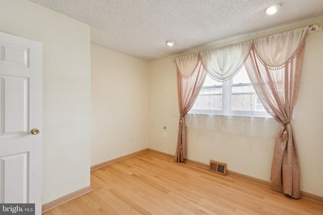 1928 KENTWOOD ST, Philadelphia, PA 19116