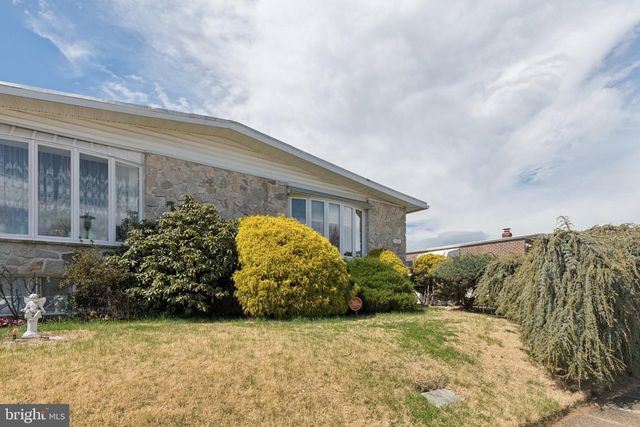 1928 KENTWOOD ST, Philadelphia, PA 19116