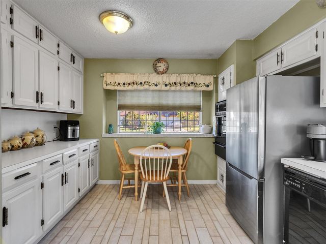 231 San Fernando Drive, Houston, TX 77060